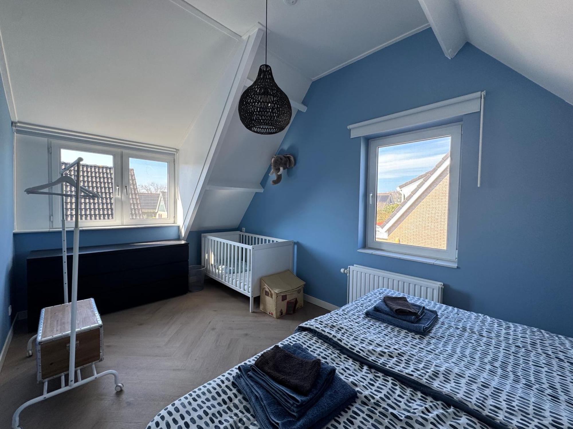 Huebsches Ferienhaus In Ouddorp - Fusslaeufig Zum Strand Und Zentrum Exterior photo